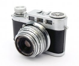Diax 1a with 45mm F2.8 Xenar #10573