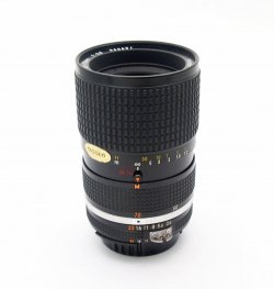 Nikon 35-70mm F3.5 Zoom-Nikkor Ais Lens #11208