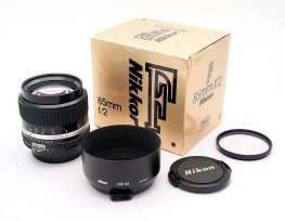 Nikon Nikkor 85mm F2 Ais, Filter & Hood, Mint & Boxed #10852
