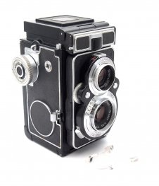 Zeiss Favorit 6x6cm TLR, Cased #11180