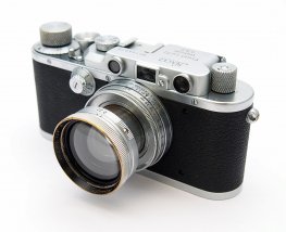 Leica 111 with 5cm F2 Summitar #9687