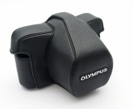 Olympus OM1/OM2 Leather Case & Strap, Mint #10420