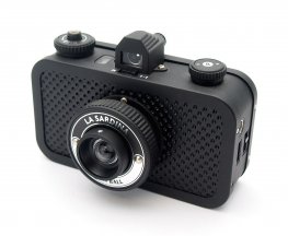 Lomography La Sardina Point & Shoot 35mm Camera #10481