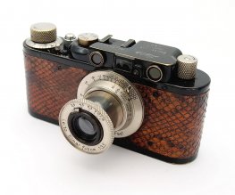 Leica 1 (Factory Upgrade to 11) with 5cm F2 Nickel Elmar #9527