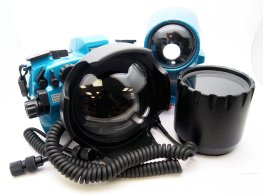 Subal Underwater Housings fro Nikon F90 + SB24 #10745M