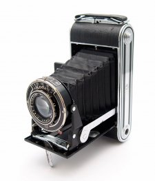 Kodak Junior 620 Art Deco Folding Camera #9811
