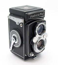 Yashica-mat 6x6cm TLR #10594