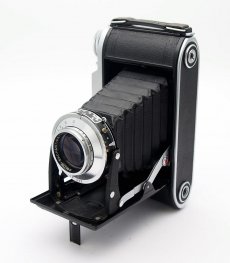 Voigtlander Bessa 1 6x9cm Folding Camera, Color Skopar #10426