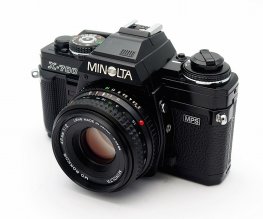 Minolta X-700 35mm SLR with 45mm F2, Mint- #10233