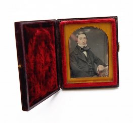 Daguerreotype 1/9th Plate Portrait c.1845 in Frame #9060
