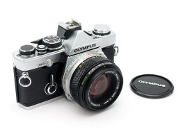 Olympus OM2N with 50mm F1.8 #10730