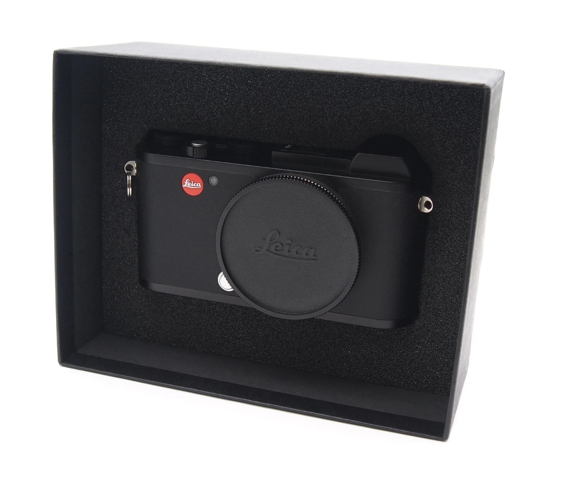 Leica CL 7323 24mp Digital Body, Mint & Box #10950