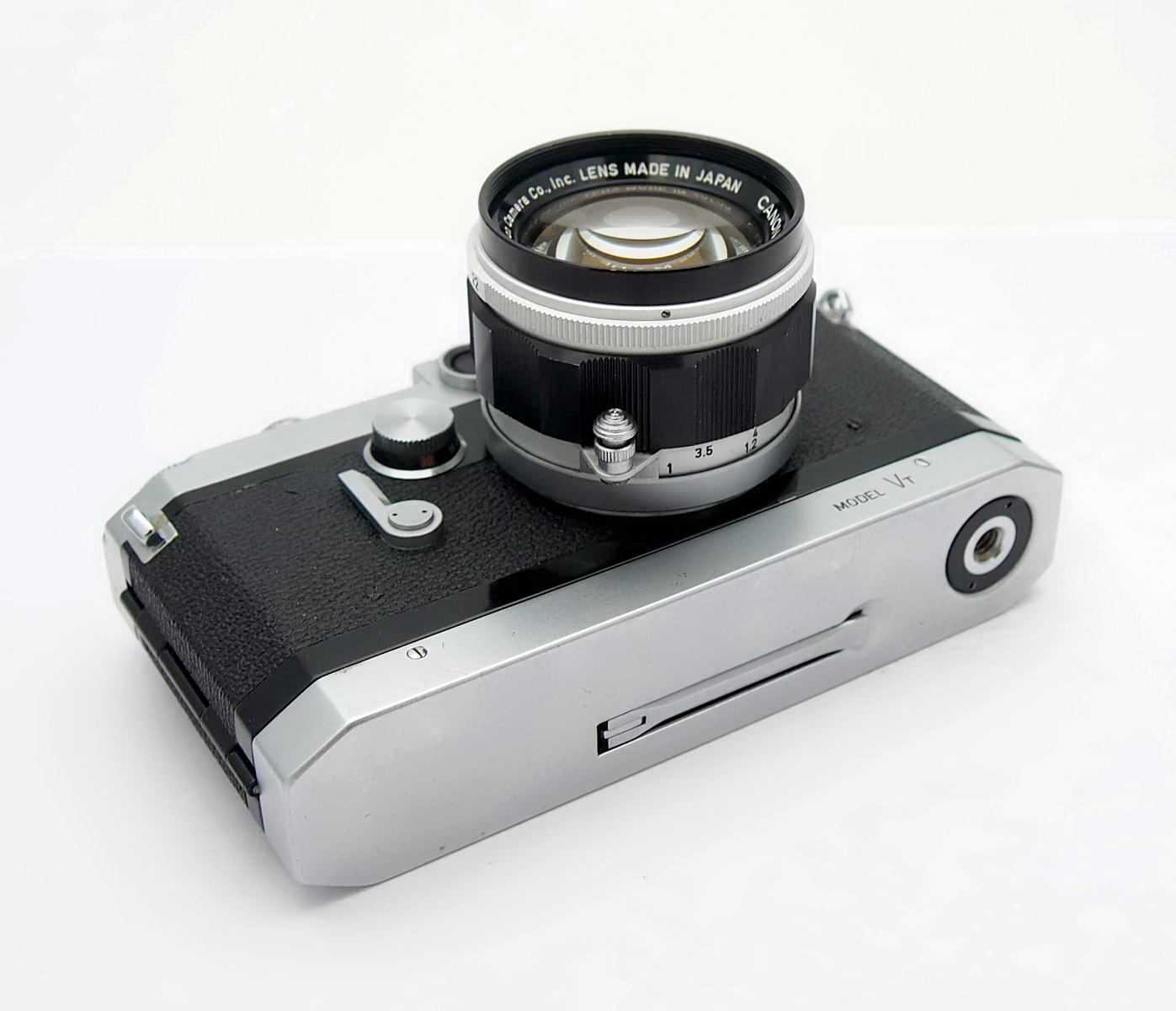 Canon VT with Canon 50mm F1.4 Lens #11025