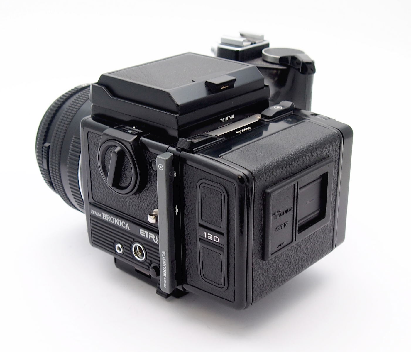 Bronica ETRS/i with 75mm F2.8 PE, WLF, 120 Back + Grip #10831