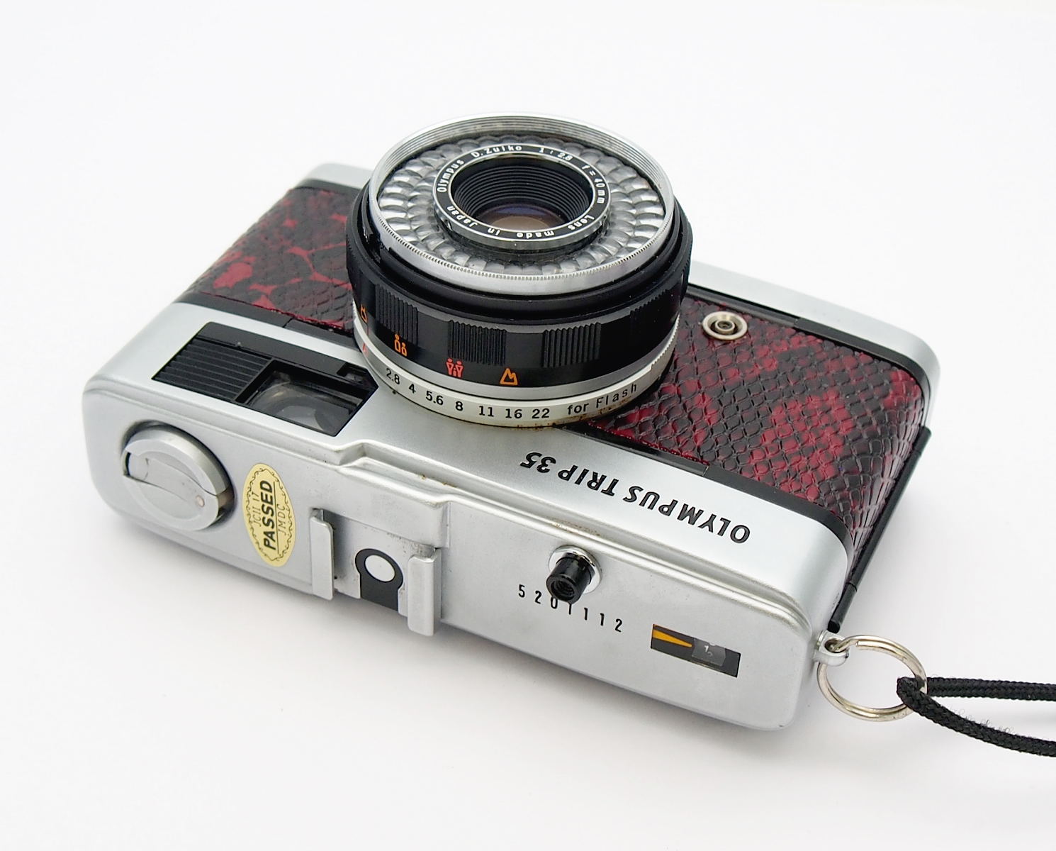 Olympus Trip 35, Red Snakeskin, New Seals #9942