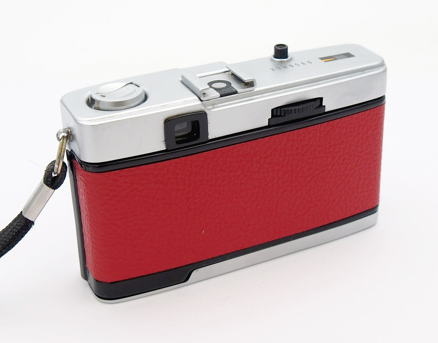 Olympus Trip 35, Red Leather, New Seals #9944