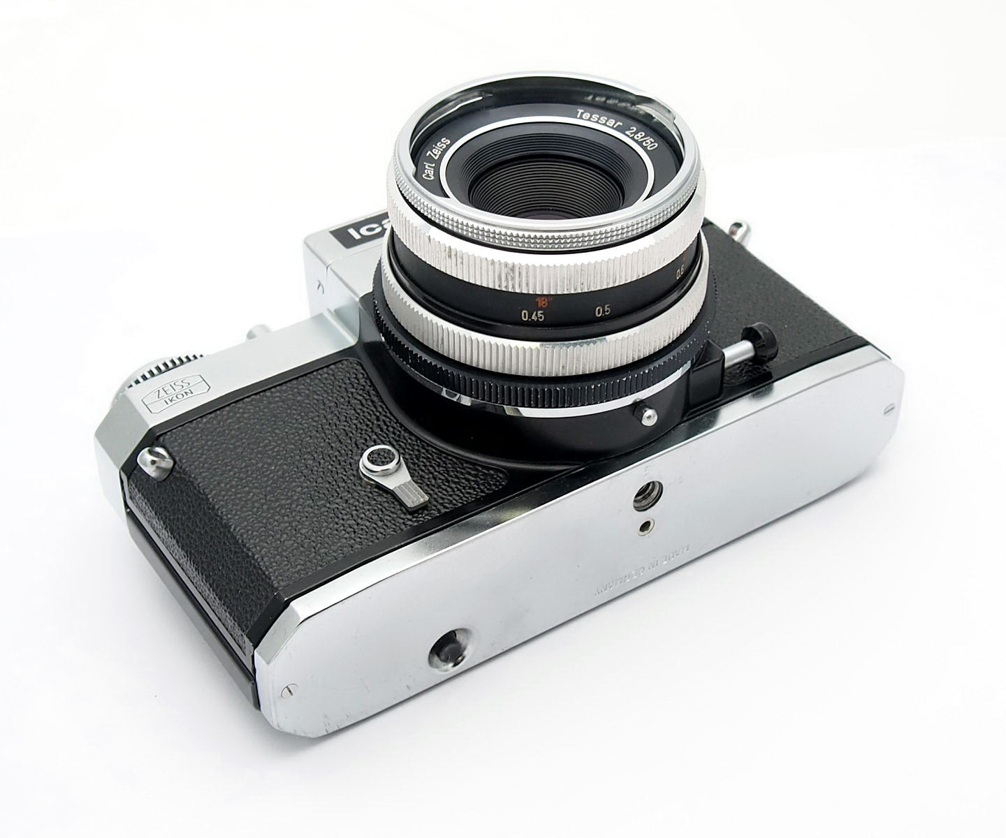 Zeiss Ikon Icarex 35 with Carl Zeiss Tessar 50mm F2.8 #11109