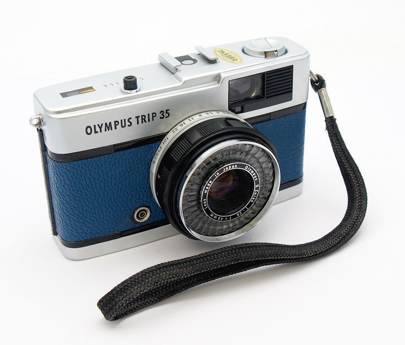 Olympus Trip 35, Blue Leather, New Seals #9945