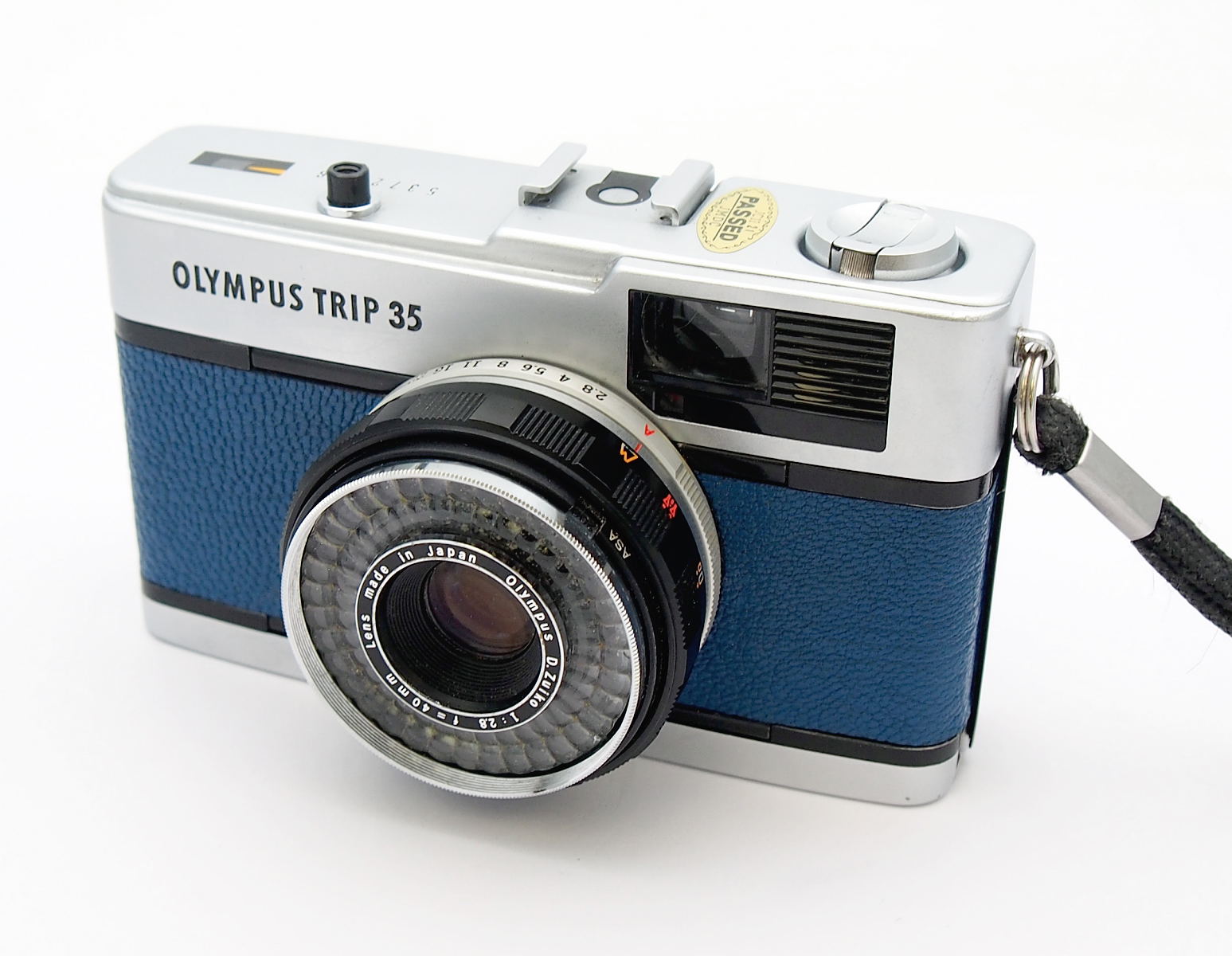 Olympus Trip 35, Blue Leather, New Seals #9945