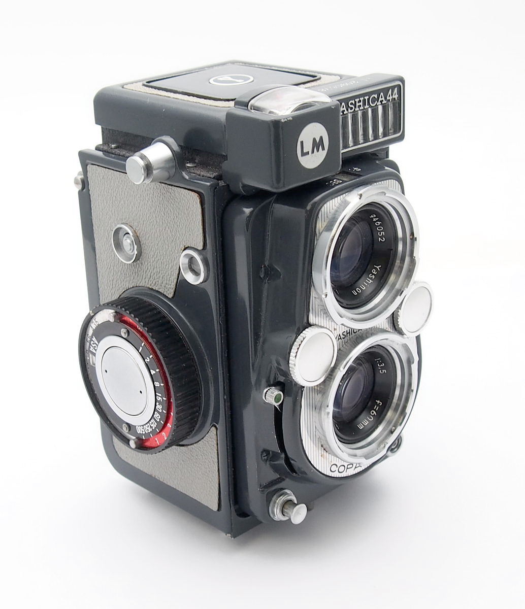 Yashica 44LM 127 TLR Camera, Boxed with Case, Caps & Grip #11216