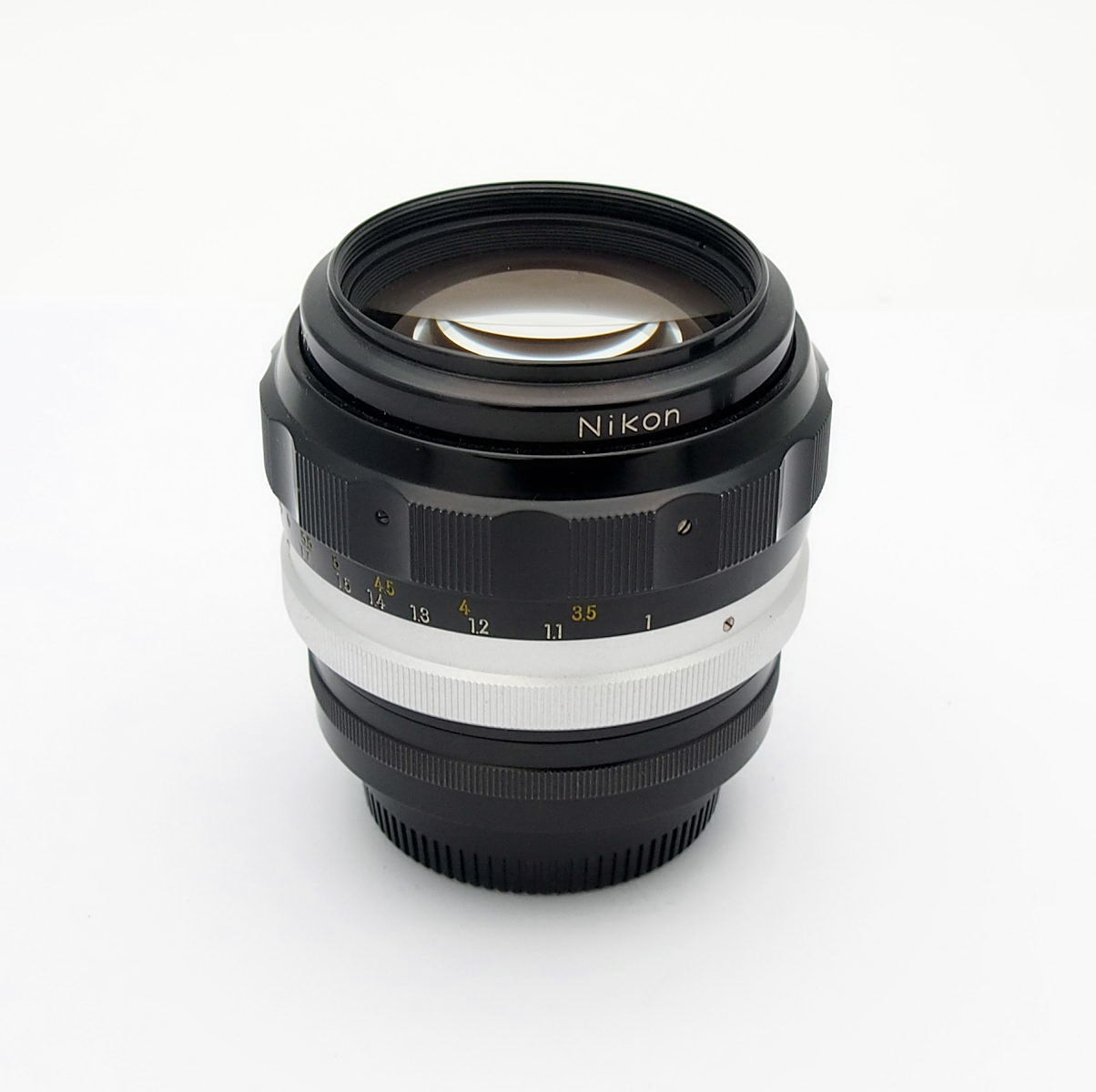 Nikon Nikkor 85mm F1.8 Non Ai Lens #11100