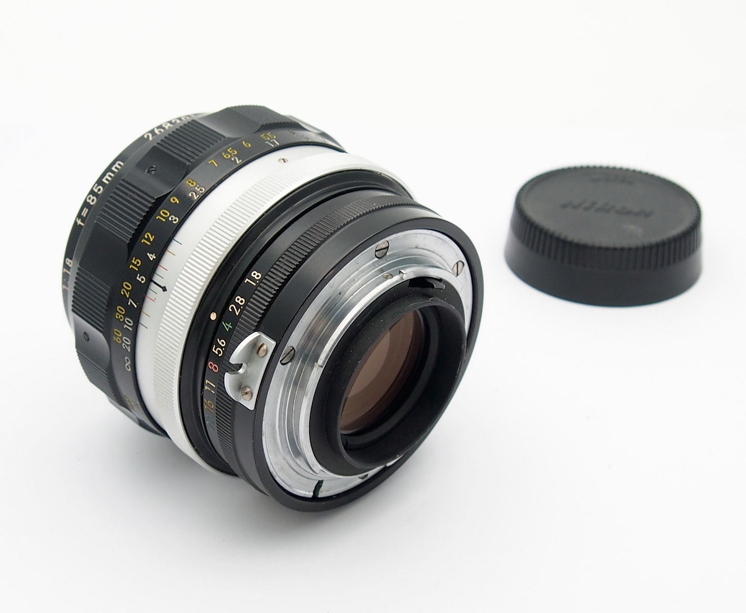 Nikon Nikkor 85mm F1.8 Non Ai Lens #11100