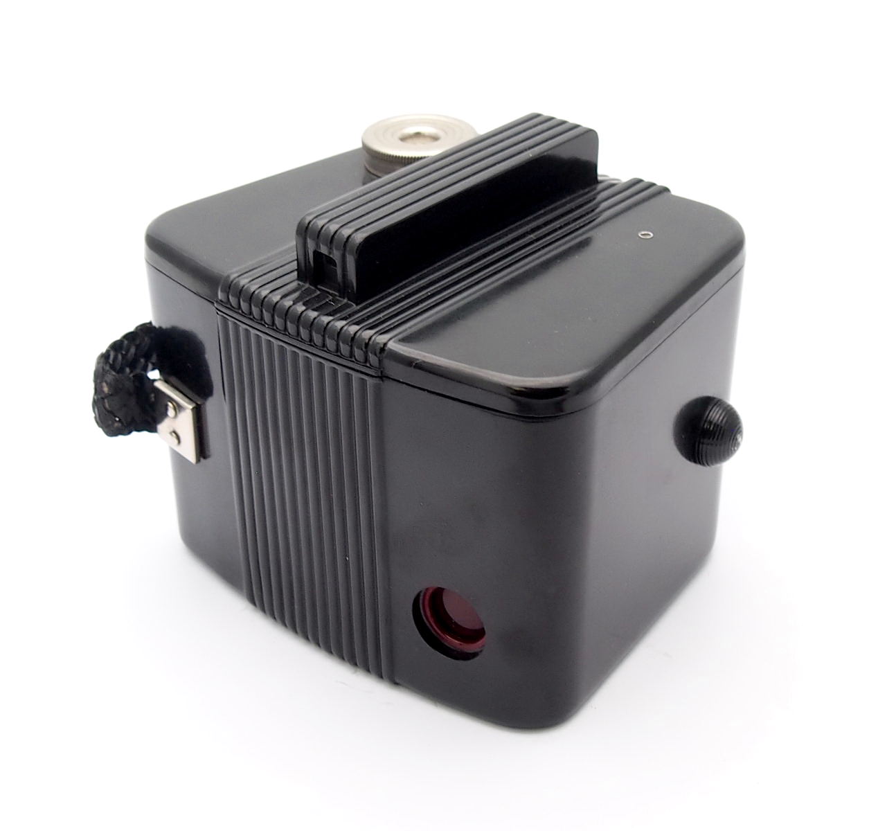 Kodak Six-20 Bull's Eye Bakelite Camera, Mint - #11161