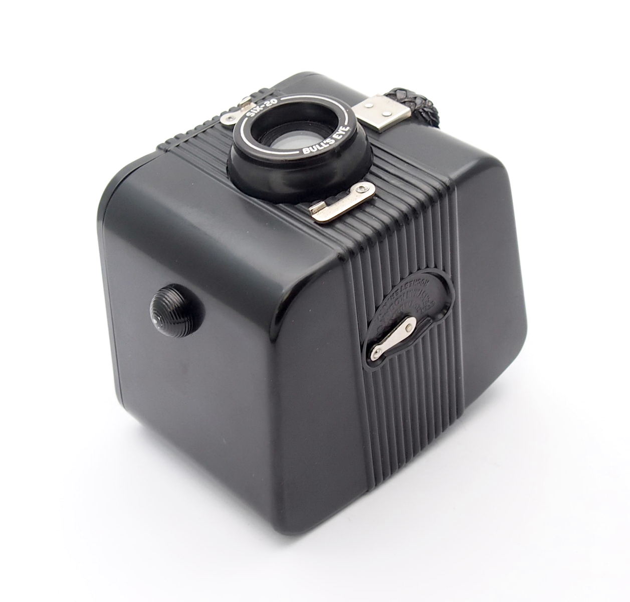 Kodak Six-20 Bull's Eye Bakelite Camera, Mint - #11161