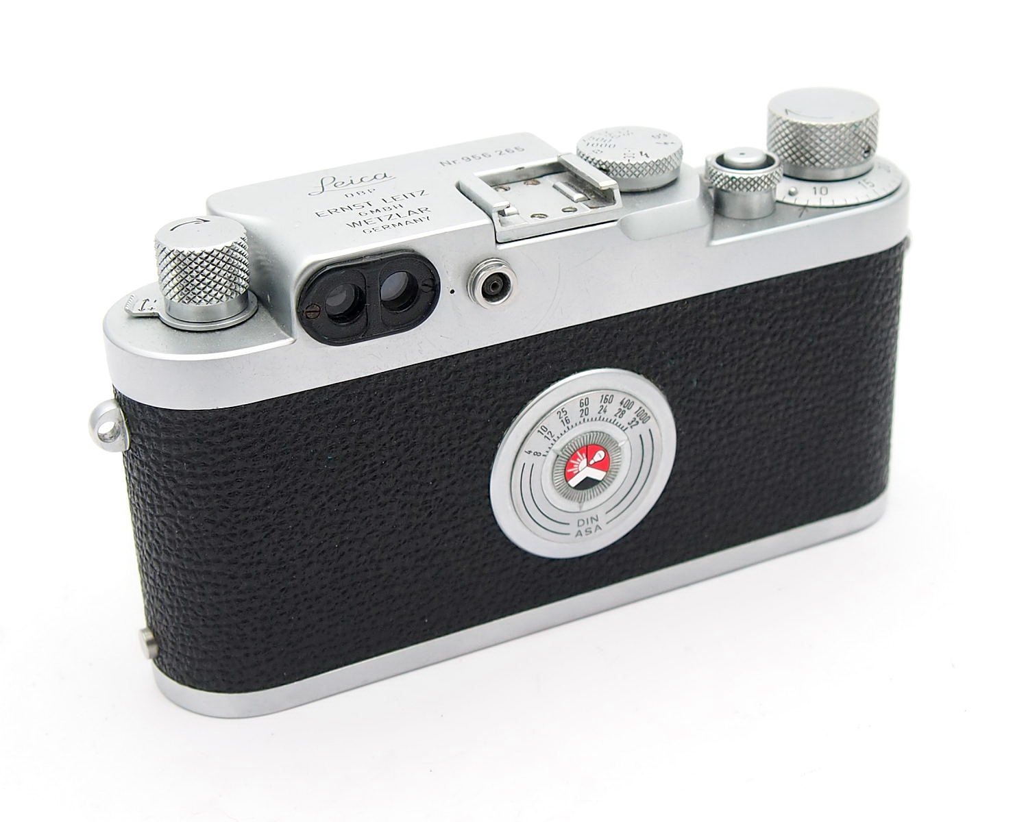 Leica 111G with 50mm F2.8 Elmar #10980