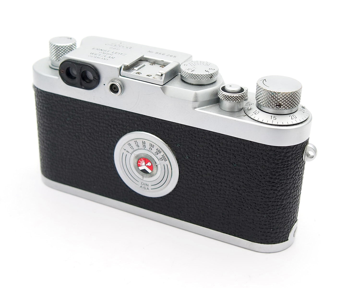 Leica 111G with 50mm F2.8 Elmar #10980