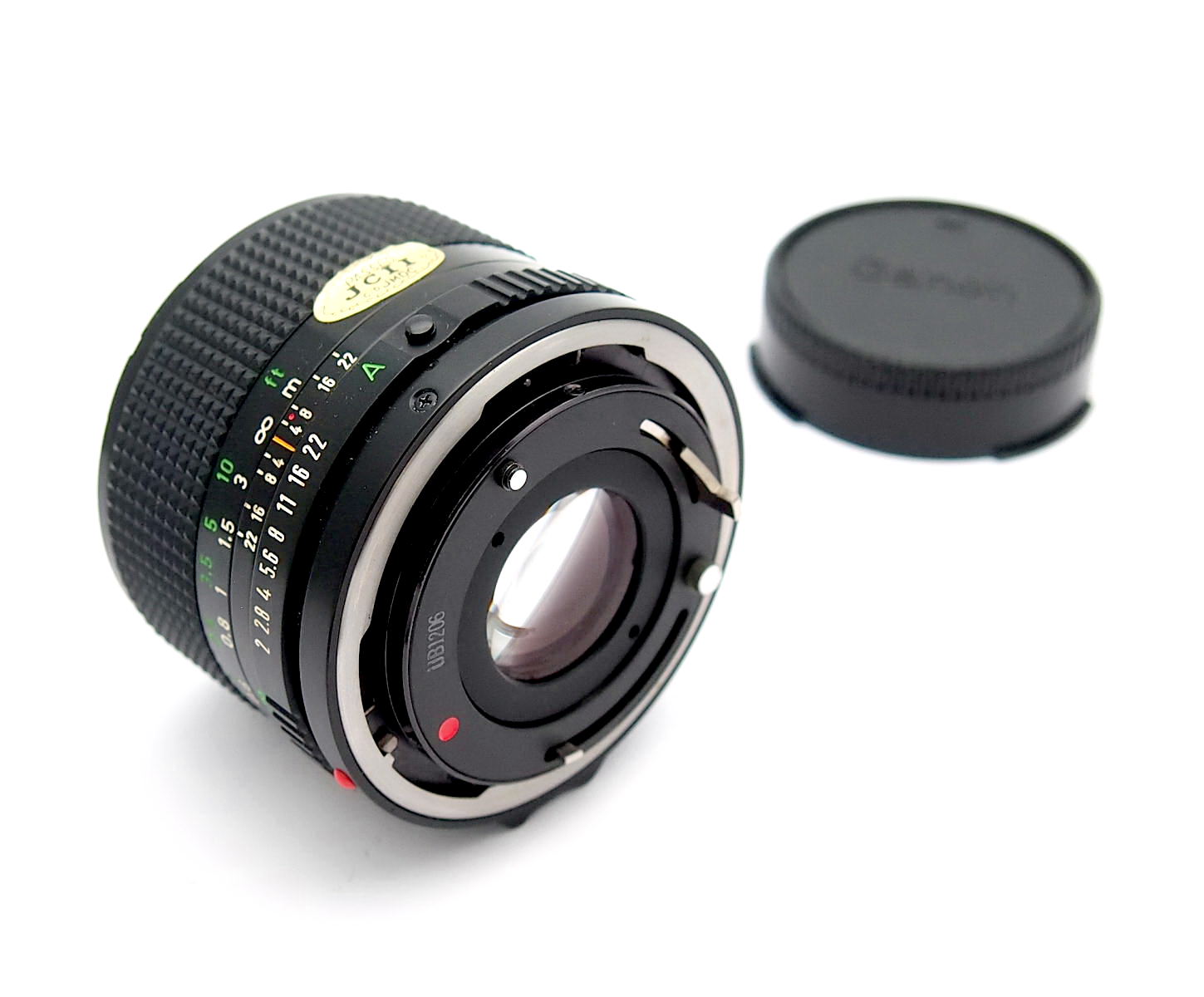Canon 35mm F2 FD Wide Angle Lens #10902