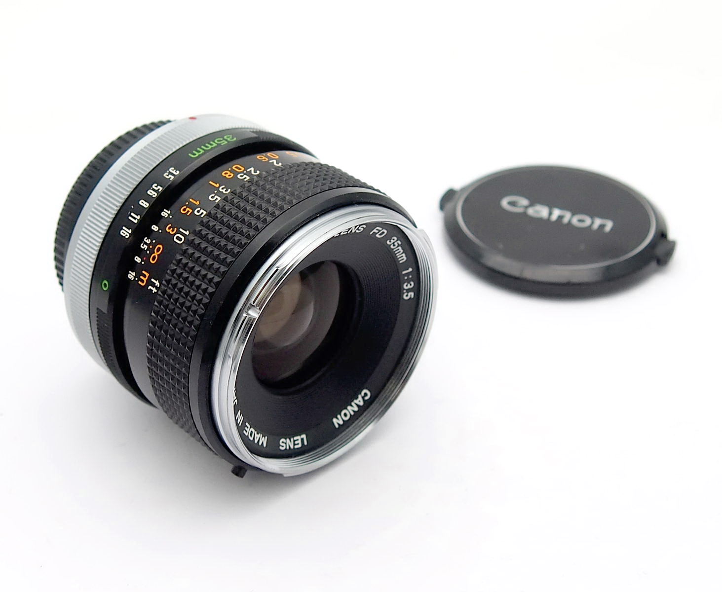Canon 35mm F3.5 FD Wide Angle Lens #11072