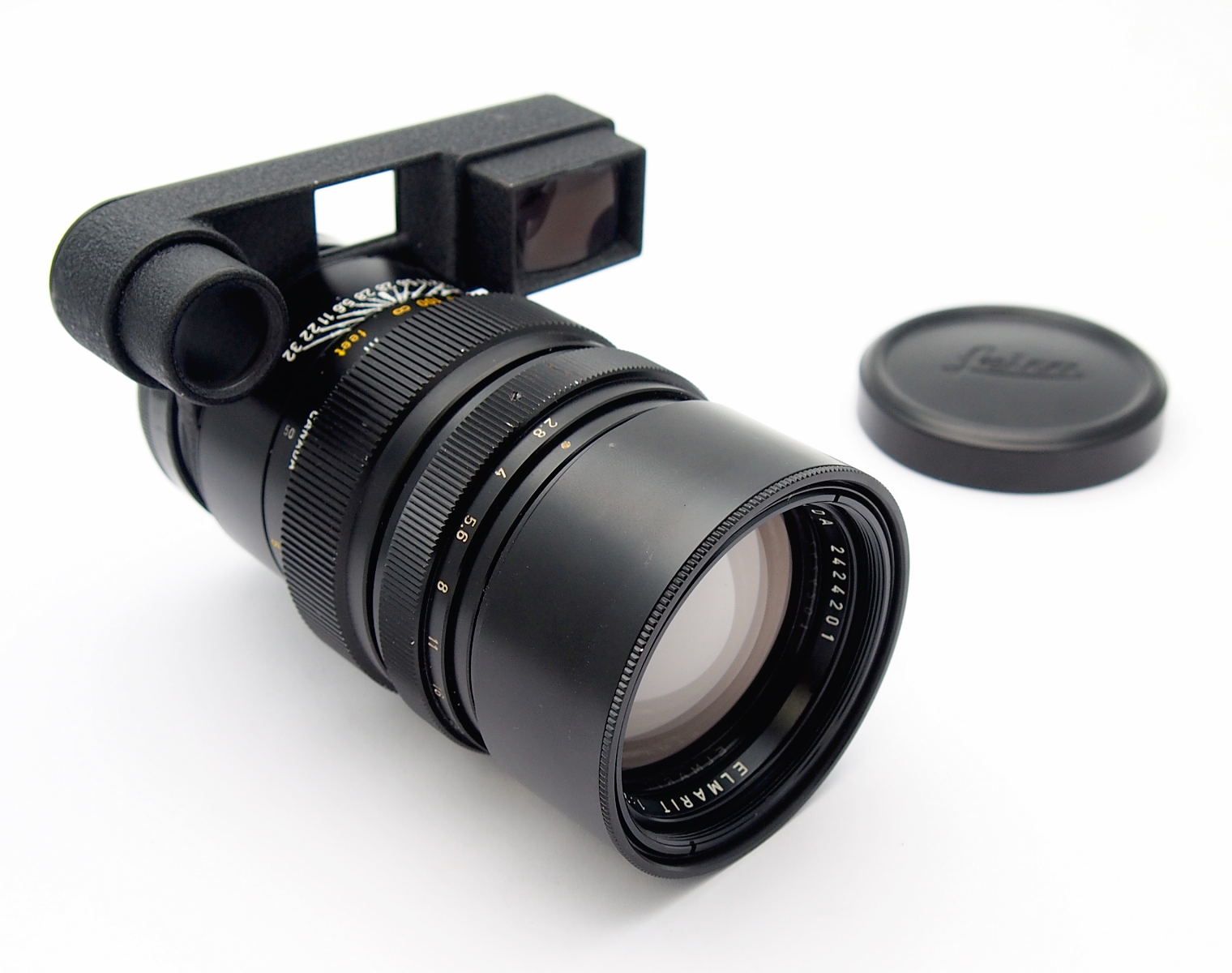 Leica 135mm F2.8 Elmarit-M Lens with Spectacles #10860