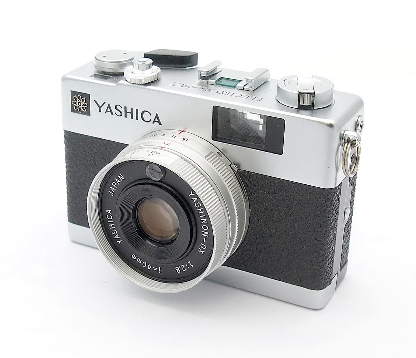 Yashica Electro 35 MC, 40mm F2.8 Yashinon-DX #11160