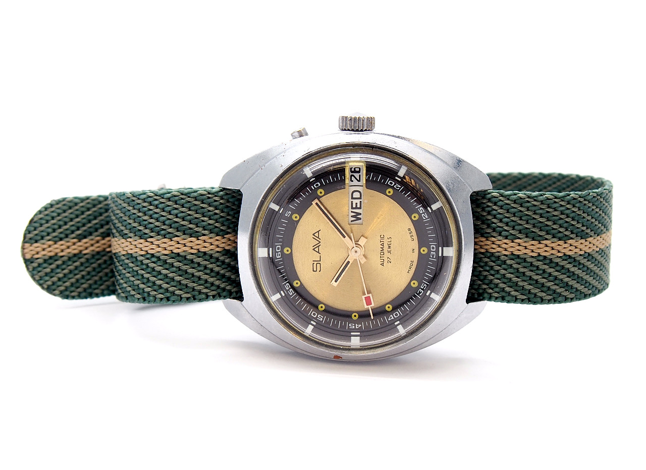 Slava, Soviet Era Automatic Day/Date Watch #8351