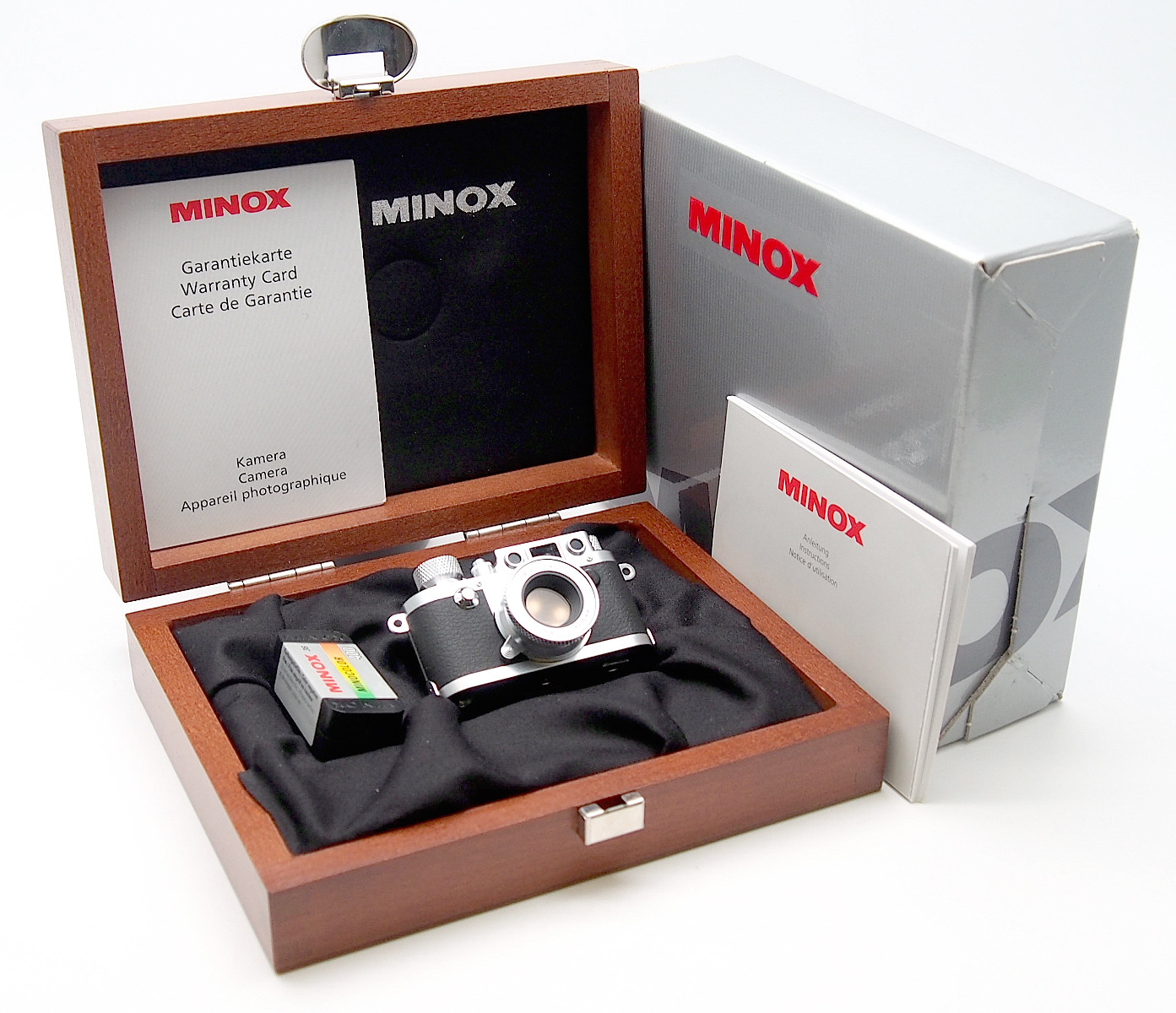 Minox 16mm Leica 111F Miniature, Chrome, Mint & Boxed #9174