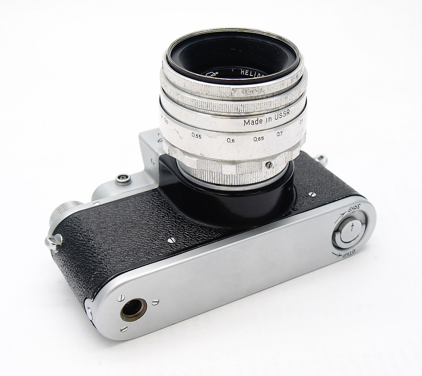 Zenith-C 35mm SLR with Helios-44 55mm F2 (Biotar) Lens #9021