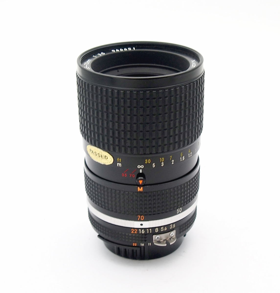 Nikon 35-70mm F3.5 Zoom-Nikkor Ais Lens #11208