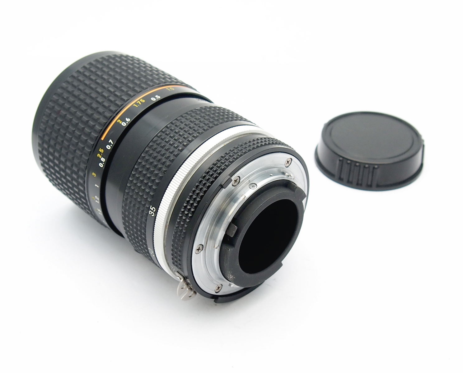 Nikon 35-70mm F3.5 Zoom-Nikkor Ais Lens #11208