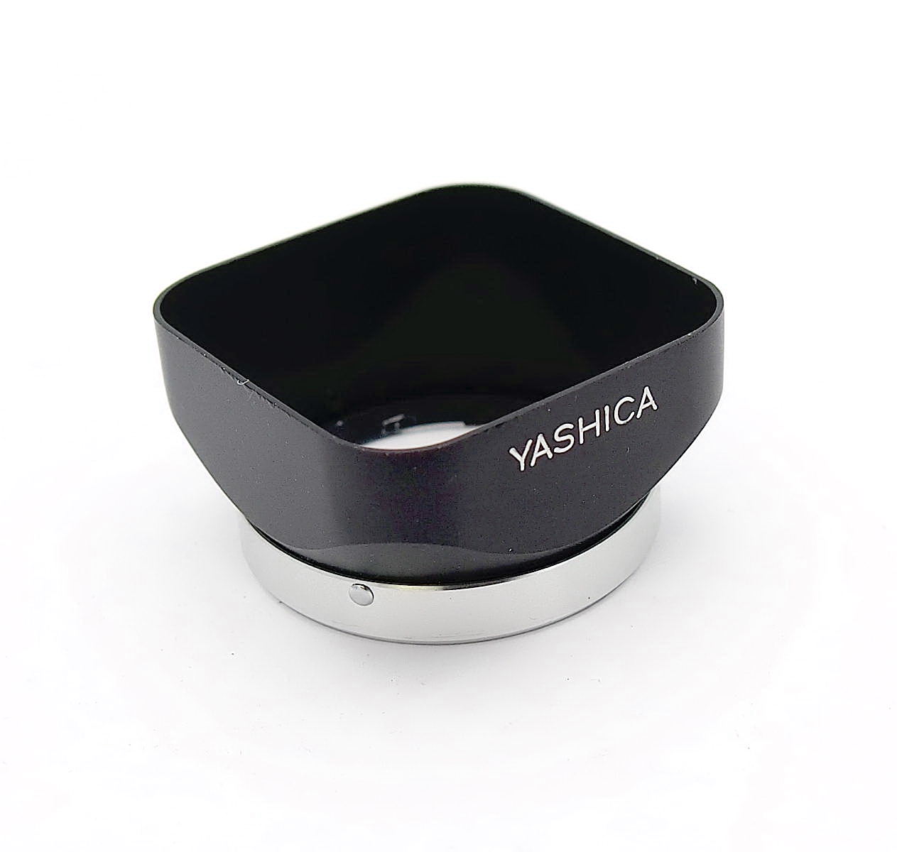 Yashica Bayonet 1 Lens Hood for 124G, etc #11079
