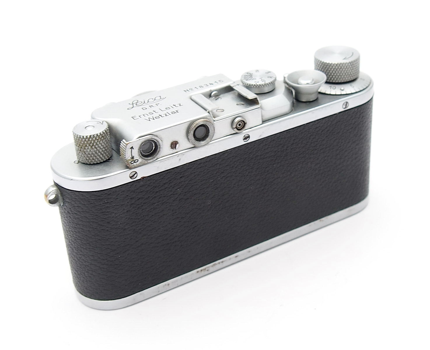 Leica IIIa with 5cm F3.5 Industar-22 Lens #10350
