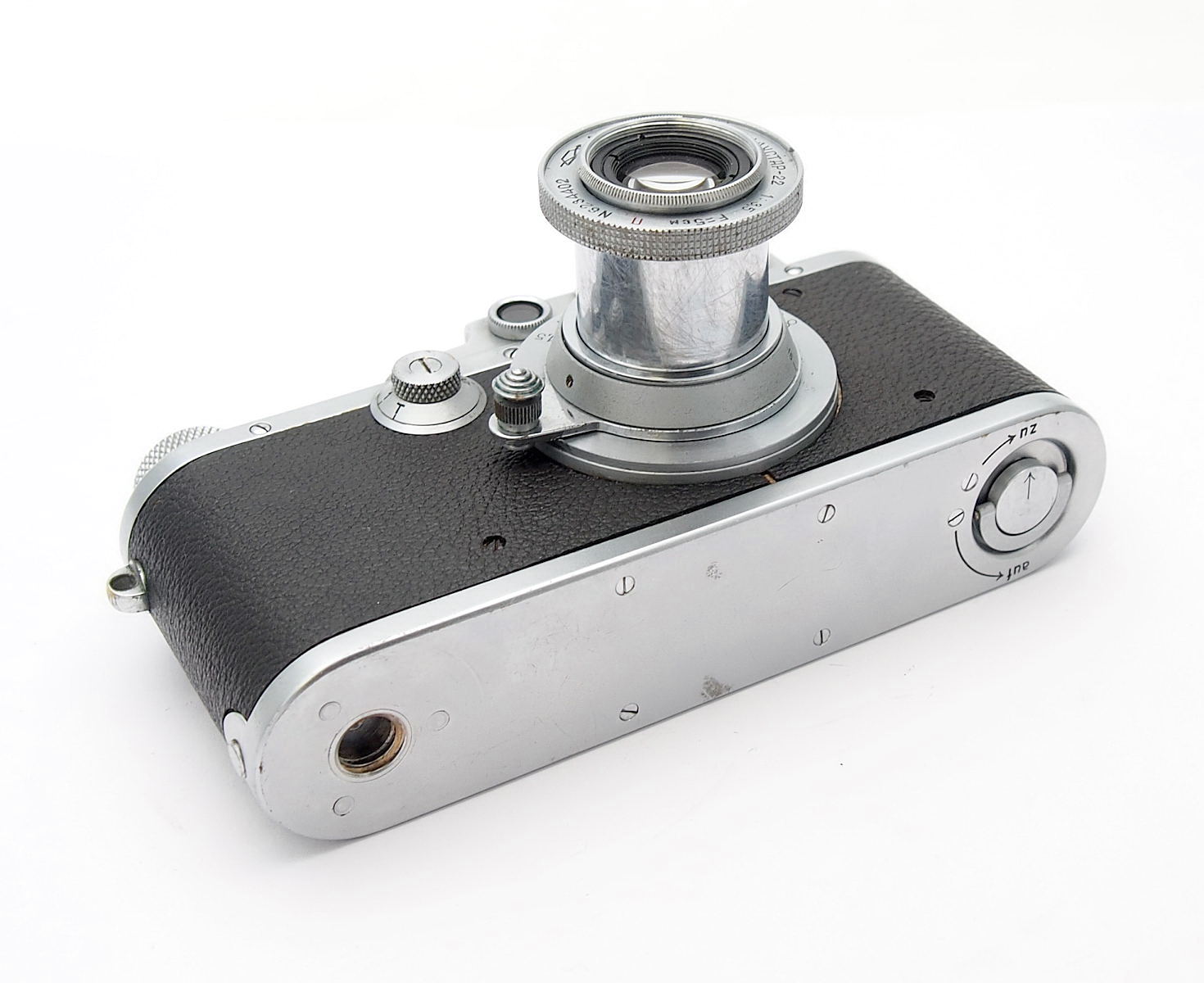 Leica IIIa with 5cm F3.5 Industar-22 Lens #10350